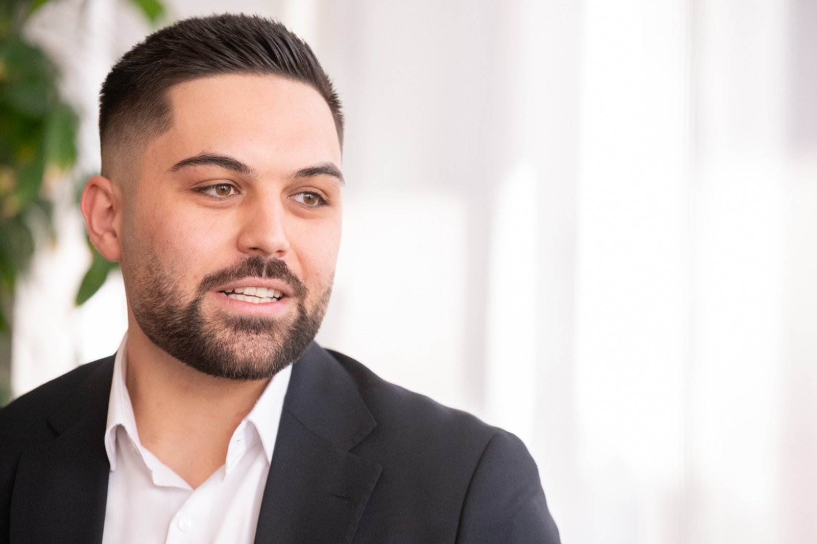 Salih Can Ayünal in a client conversation